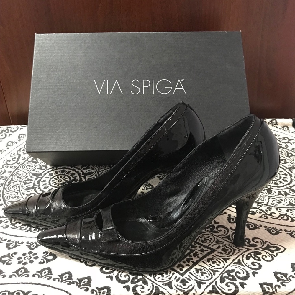Black heels